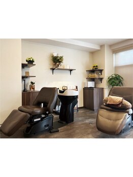 少人数制の落ち着いた雰囲気で大型店が苦手な方にオススメ☆あなたのキレイをお手伝いします◇