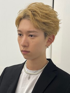 リップス 梅田ロフト(LIPPS) フェザーショート