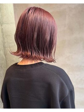 アディクション(ADDICTION) 【ダブルカラー/外はねショート】水光肌カラーも人気♪