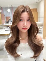 アマトウキョウ アユンチェ(AMA TOKYO×AYUNCHE) 韓国ヘア 透明感カラー 2wayバング レイヤーカット 顔周り