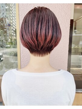 コンビネーション(combination) ショートカット　耳かけショート　丸みショート　30代40代50代