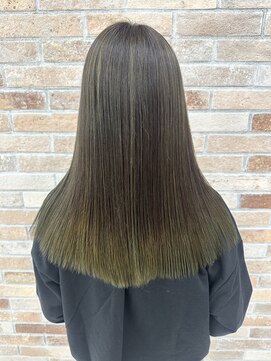 オリーブカラーのグラデーション☆