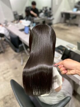 キュア 表参道(CURE) 乾かすだけで上品にまとまる髪質改善美髪矯正