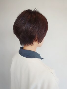 ラトリエコンタン(L´atelier Content) 30代40代50代おすすめ　スタイリッシュなくびれショート