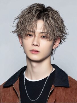 チェレ ロッソ 金剛店(Chere rosso) スパイラル×束感で洒落見せショート