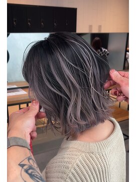 サロウィン 下北沢(SALOWIN) グレーパールのシャドールーツ