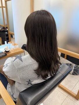  リュクスバトーバイトリコ 船橋南口店(Luxe BATEAU by tricot) オリーブベージュ/20代30代40代