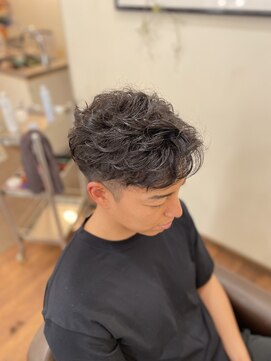 髪師 ケンジロウ(Kenjiro) 無造作ライズツイスパ