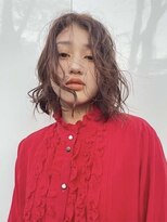 ブランコトレス 鏡島(BLANCO tres) 外国人のような柔らかいカラー