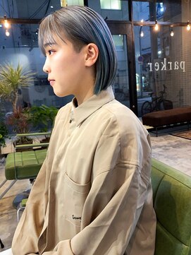 パーカー(parker) シルバー　ボブ　シアン　ハイライト