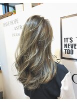 ロジェコワフュール(ROGER COiFFURE) 透明感カラー