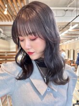 《透明感あるカラーがOL層に人気》ブリーチなしのイルミナカラーで作るグレージュカラー[柏駅/ハイライト]