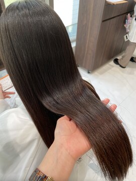 フォルテロゼ 横浜(FORTE rose) 大人ガーリー、チョコレート、モード、プリカール、ハイライト
