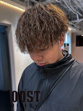 ルースト 渋谷店(ROOST) 縦落ちツイストスパイラル××ブラウンベースハイライト