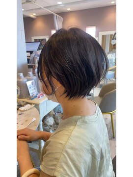 ハグクレア(HUG CLAIRE) ショートヘア