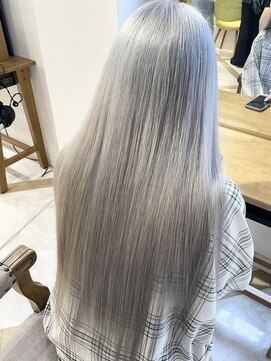 ラビス 池袋(Lovis) ワンレン/ネビージュ/小顔[エクステ/インナーカラー/韓国/池袋]