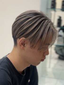 ミユーズ 表参道(Miyu's) 外国人風ホワイトバレイヤージュカラー