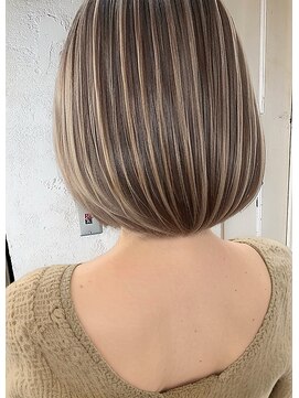 エノア 青山(ENORE) ハイライト/バレイヤージュ/グラデーションカラー/ダブルカラー