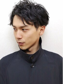 アグラントープ(a Gland taupe)の写真/ビジネスシーンでもOKな好印象パーマスタイルが人気♪清潔感溢れる爽やかさを演出します！