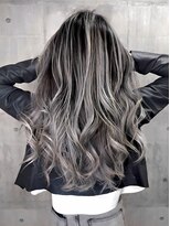 シェルヴ(XELVE)&nbsp;【白髪対応可】シルバーバレイヤージュ