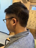 ディアス(DIAS)&nbsp;清潔感重視◎大人男性に人気のフェードショート