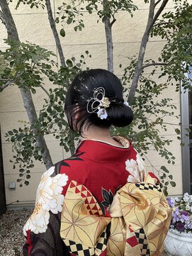 オリーブ 美容室 カチモリタイトシニョン