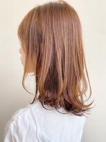 トゥーナ 表参道(tona) ミディアムレイヤー、外ハネボブ、グレージュ、脱白髪染め☆