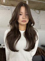 ヨーク(YOKE) ロングレイヤー顔周りレイヤーヘーゼルベージュオリーブベージュ