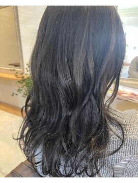 ノック(nocc.) 暗めアッシュ