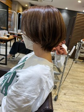 トレ(tre.) 甲子園口/髪質改善/白髪染め/ショート/酸性ストレート/美容室