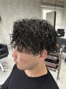 シャイン 大宮(SHINE) メンズカット/パーマ/ヘッドスパ/ブリーチ/眉毛/韓国/大宮/Men's