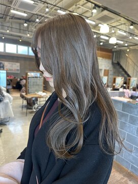 マザー(MOTHER) ブリーチなしダブルカラー　ミルクティーベージュ