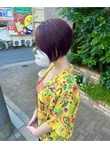 刈り上げ前下がりグラデーションボブ