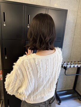 切りっぱなしボブ