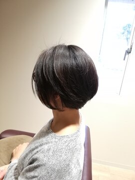 シンリア(ShinLia) 小顔似合わせ♪大人ショートボブ×艶感グレージュ