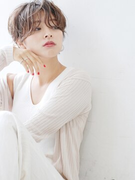 グロウミドル(GROW middle) 明るめグレージュのクールショート【middle】野村恵子