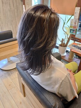 ビューティーワークスループライン(beautyworks LoopLine) ウルフ、ハイライトカラー