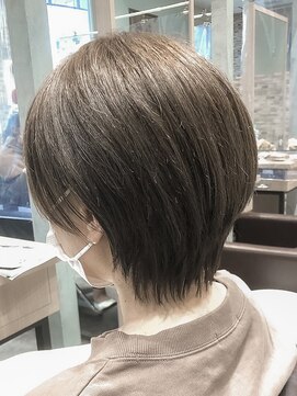 ビースリー ロア オリーブ ハンサムショート 2022/5/19
