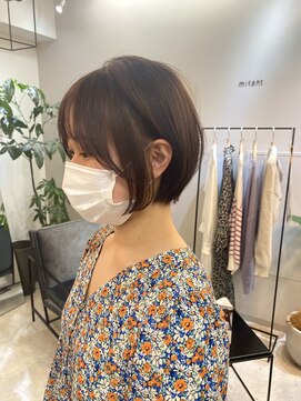 ジエクト ヴィシア(The Ect VIXIA) 丸みショート 髪質改善  ピンクベージュ