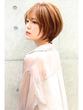 レウナ 外苑前(Reuna) 20代30代40代大人可愛いショートボブ　小顔ショート