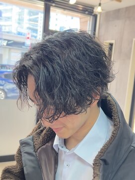 メイン(MENIN) 【Insta@hi_de0205】ツイストスパイラルパーマ[相模大野/眉毛]