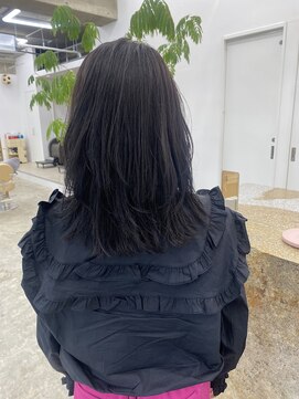 エイミー(amy.) たっぷりミディアムレイヤー