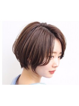 質にこだわる大人女性に。より上質な空間、薬剤、施術をご提供。土台から整えて健やかな美髪へ。