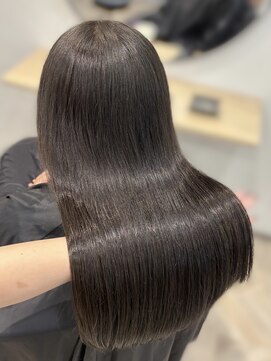 シェノン フェム 名古屋 名駅店(CHAINON×FeM#) 透明感/大人girly/顔周り/名古屋/名駅/髪質改善/レイヤーカット