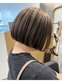 ハイライト/インナーカラー/白髪ぼかし/ハイライト/ショート