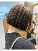 リム 南浦和(Lim)&nbsp;ハイライト/インナーカラー/白髪ぼかし/ハイライト/ショート