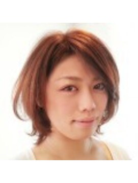 クロムヘアー(CHROME HAIR) ふわふわショート