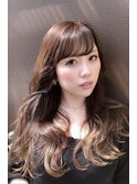 アッシュグレージュ