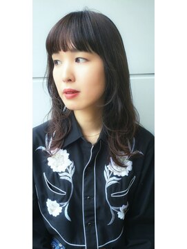ツリー(Tree. Hair & Spa) ダークアッシュ×顔周りレイヤーがはいったセミロングスタイル