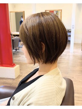 美容室 フォーリア Foglia 丸みショート　ショートボブ